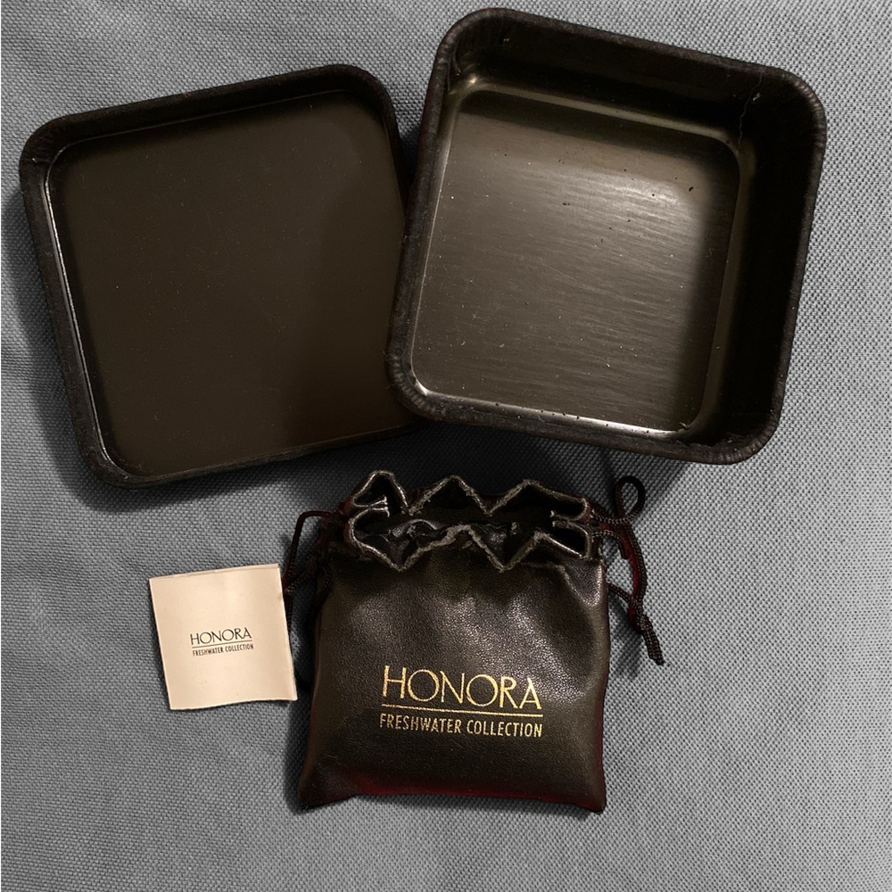 New, never worn, vintage Honora cultured freshwater pearls with gemstones